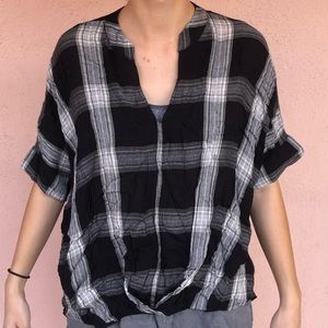 Universal Thread Women’s Flannel Top